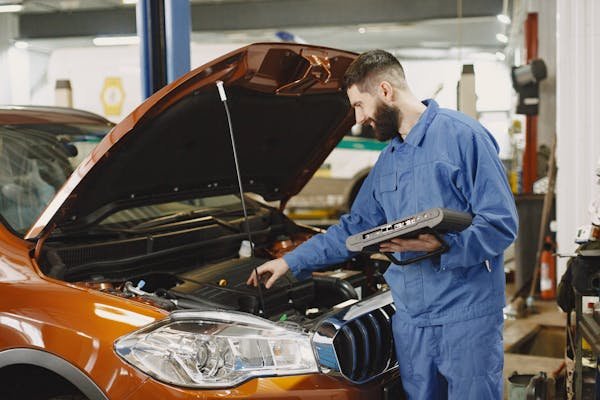 Les professionnels automobile : diagnostics moteurs efficaces et fiables